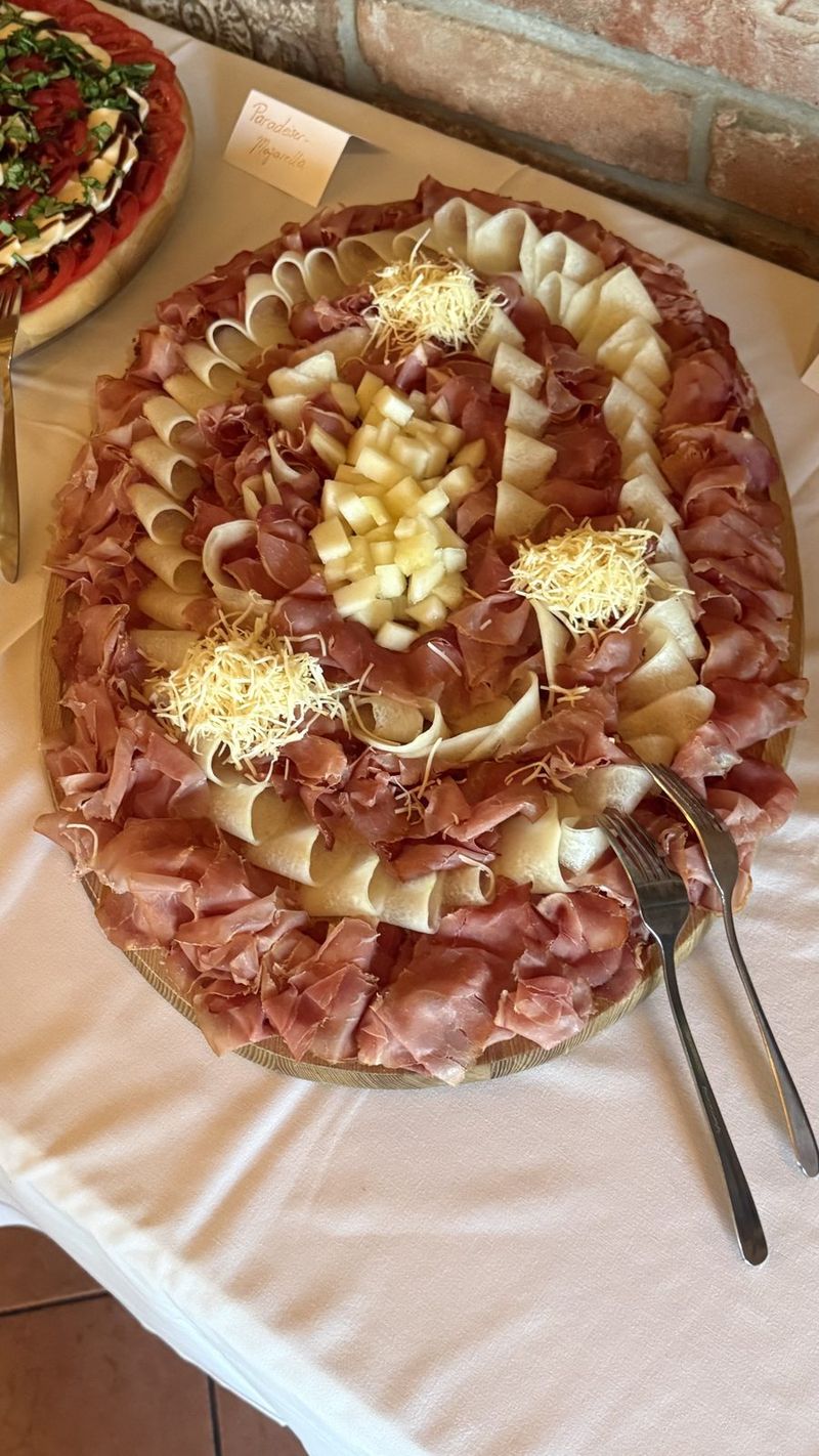 Cold cuts platter – Tulln