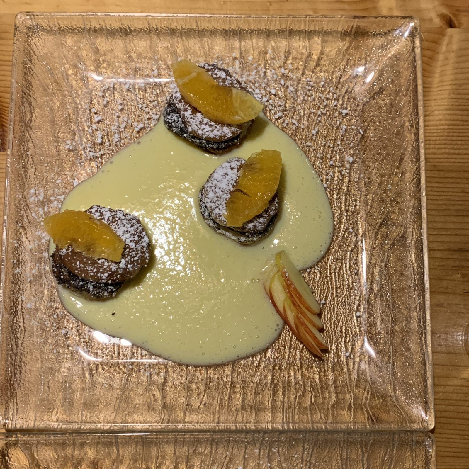 Dessert mit Vanillesauce – Ried im Innkreis