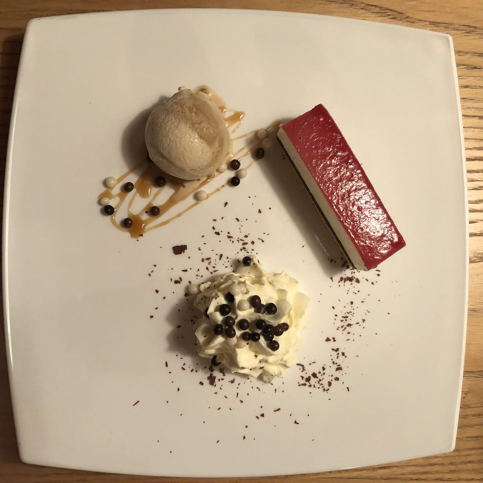 Dessert plate with ice cream and cake slice – Bludenz