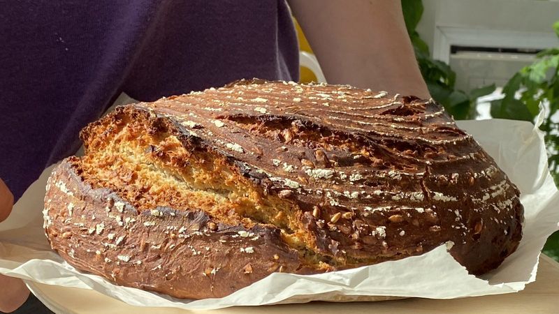 Fresh country loaf – Linz