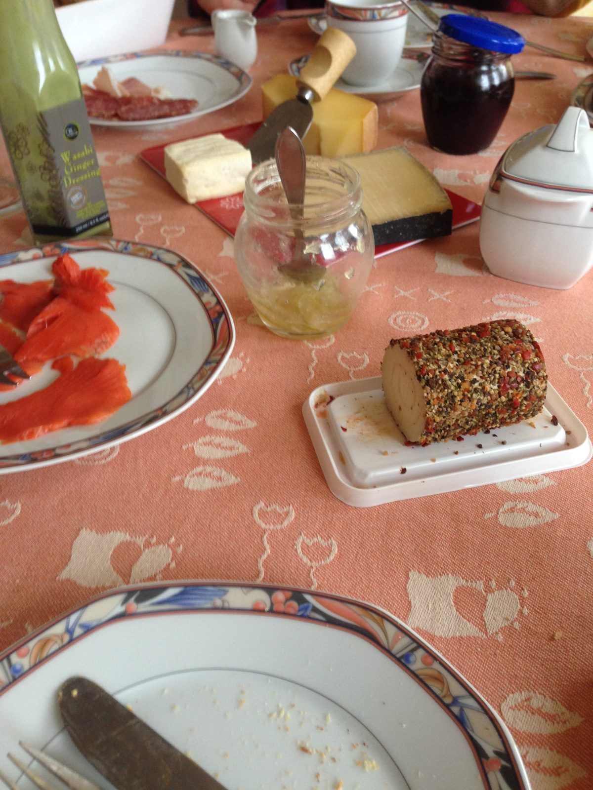Breakfast spread with smoked salmon – Linz