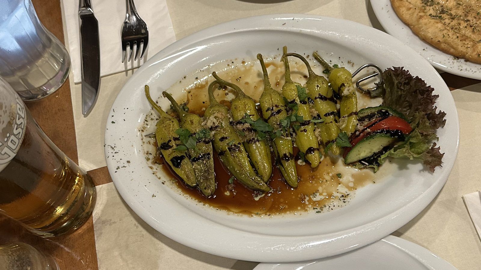 Grilled green peppers – Wels