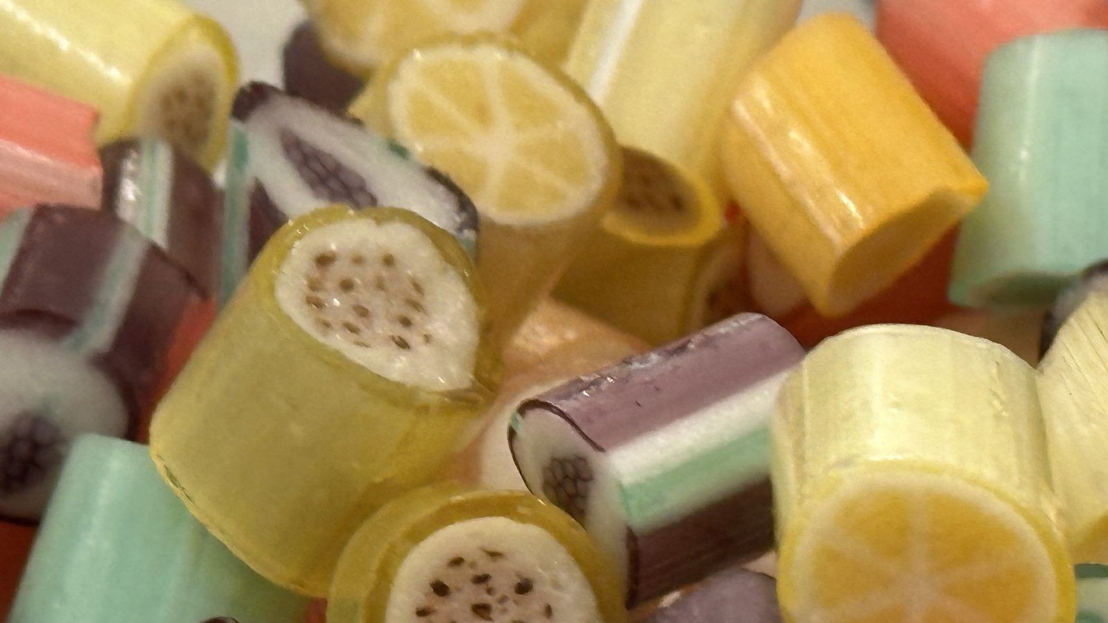 Handmade hard candies – Linz