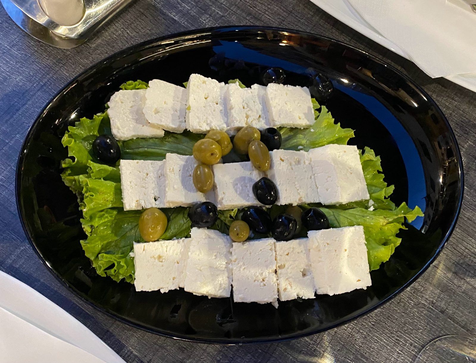 Cheese platter with olives – Poreč