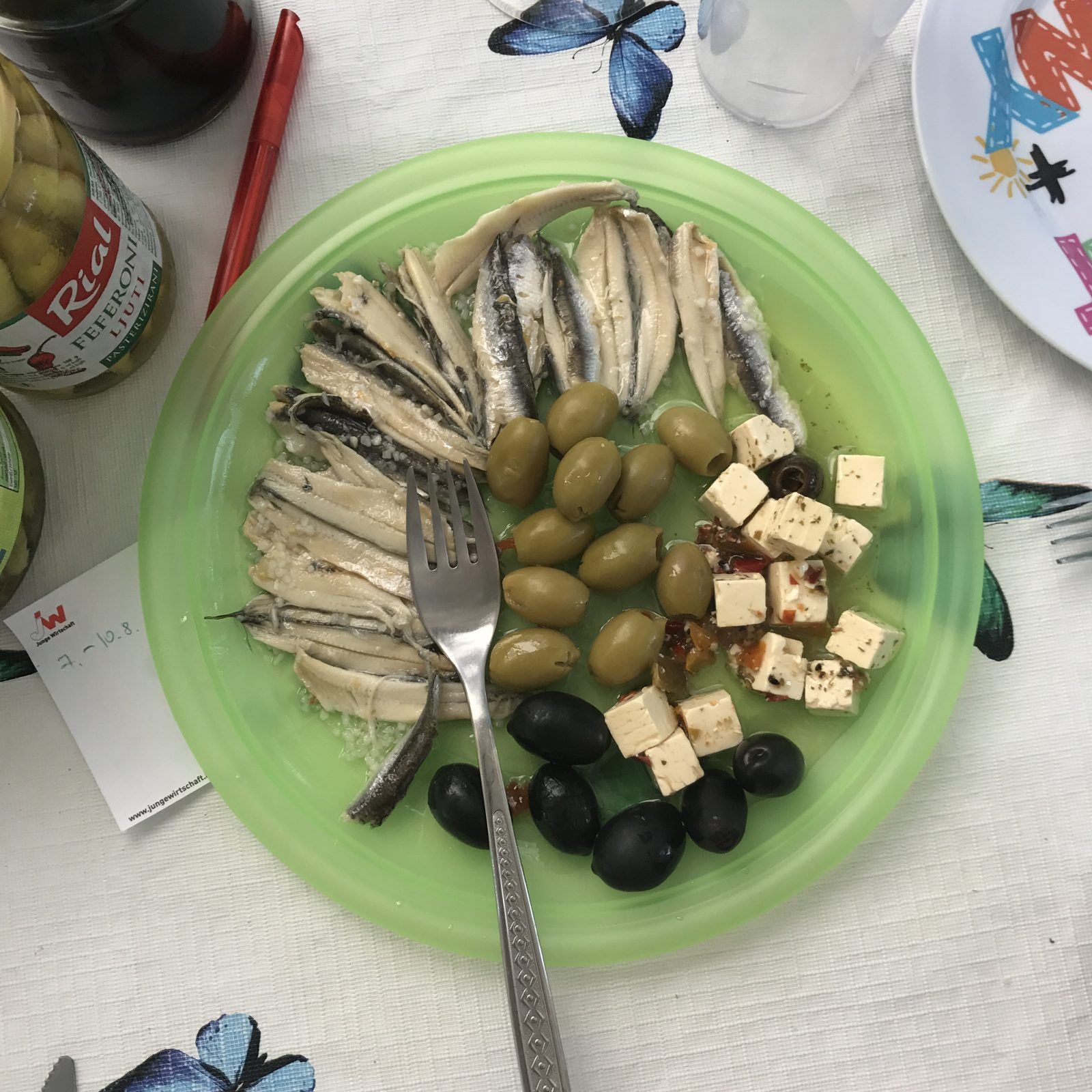 Marinated sardines with olives and cheese – Rijeka
