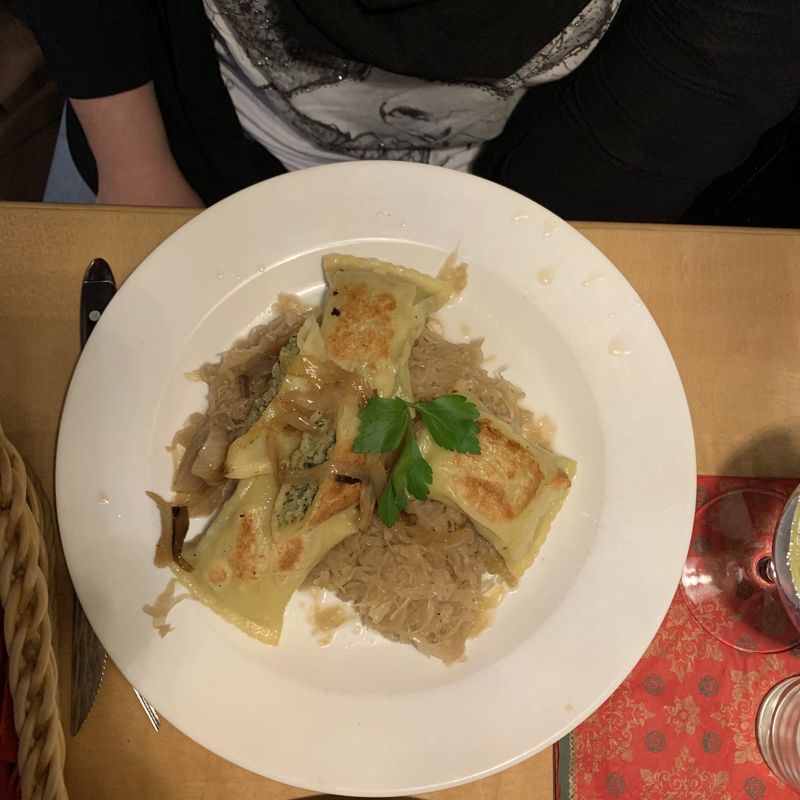 Filled pasta pockets with sauerkraut – Nürnberg