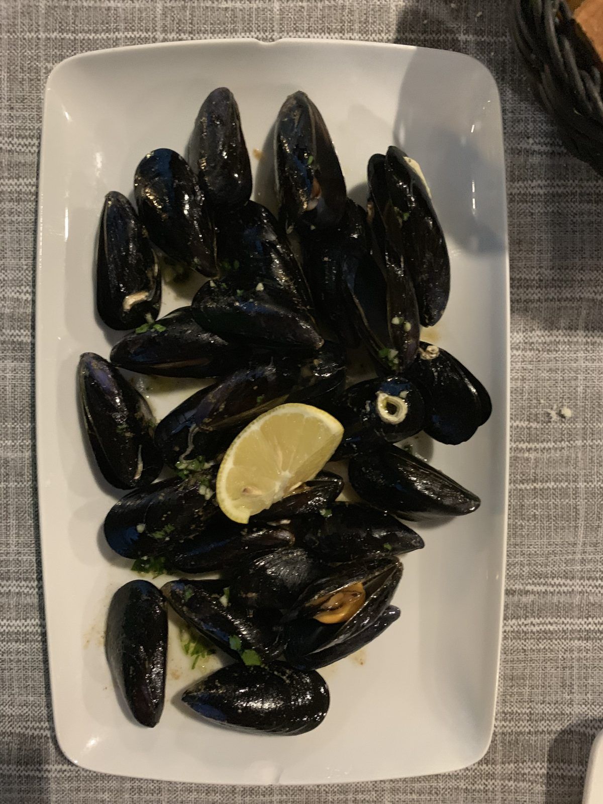 Mussels in white wine – Rovinj