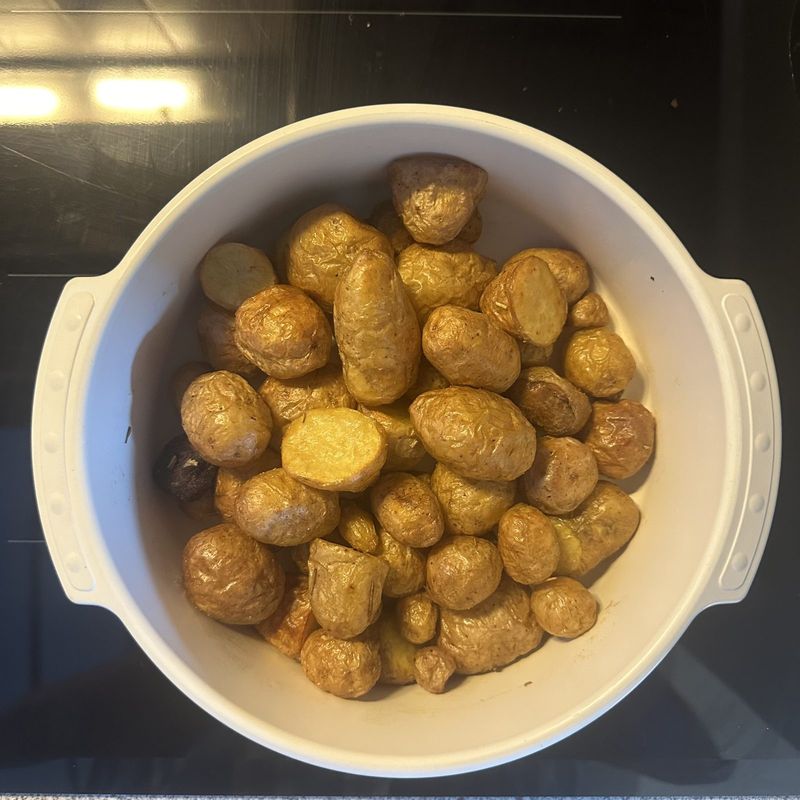 Roast baby potatoes – Linz
