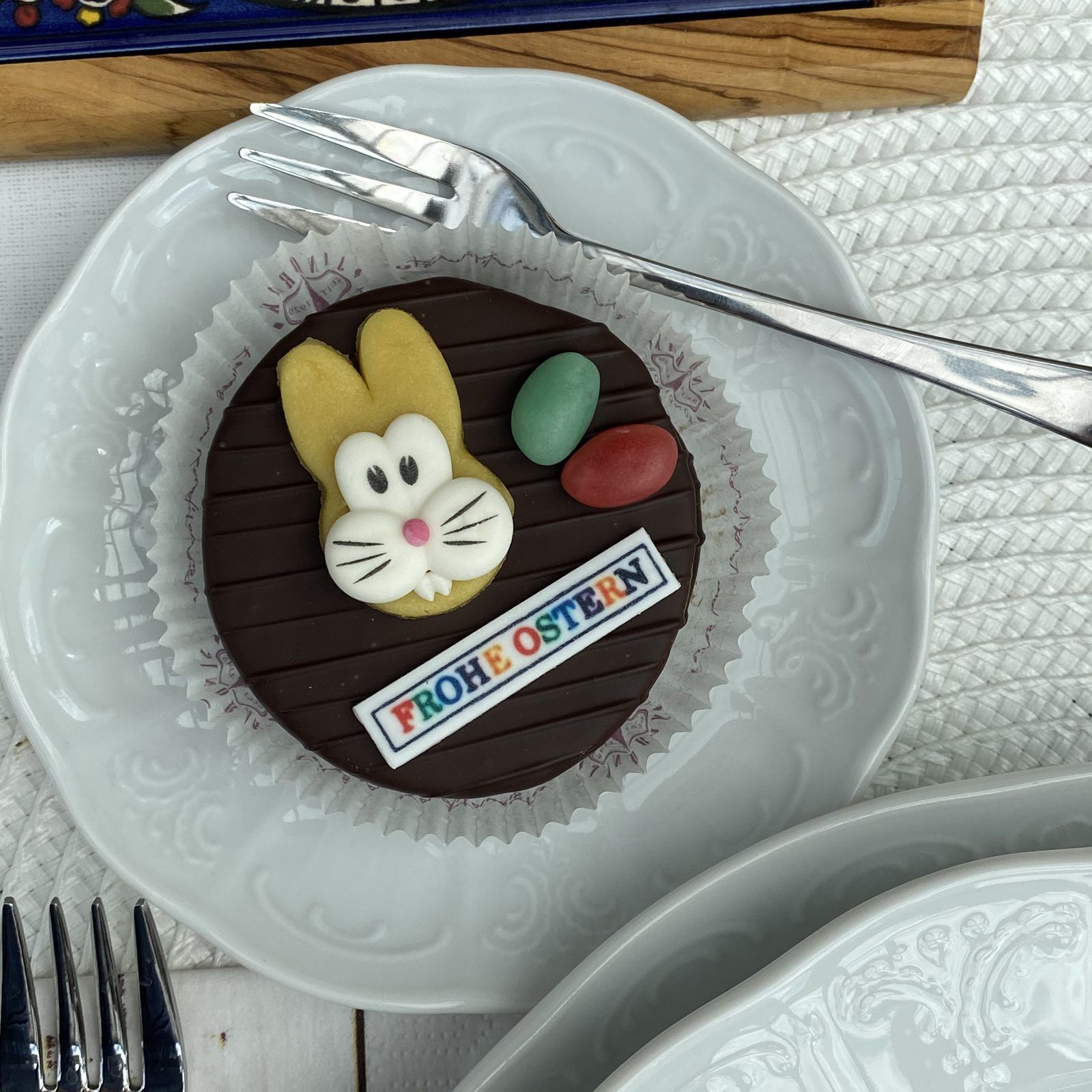 Easter chocolate tartlet – Linz