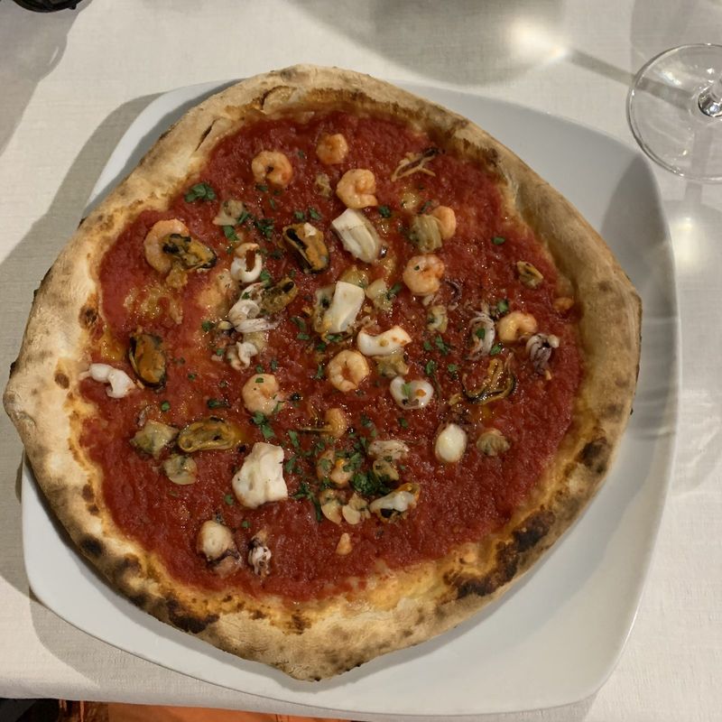 Seafood pizza – Castelnuovo del Garda