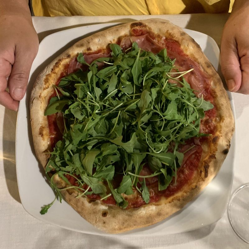 Pizza with rocket – Castelnuovo del Garda