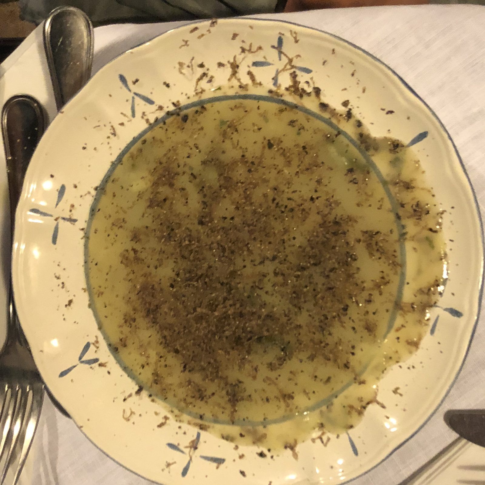 Trüffel-Carpaccio auf Kartoffel – Koper