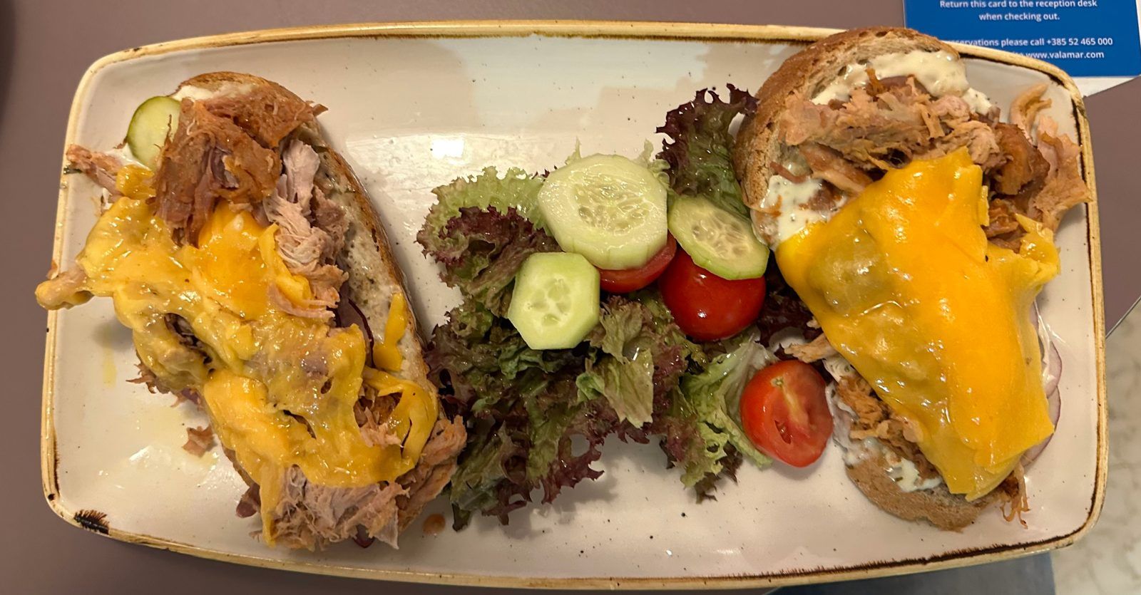 Überbackenes Pulled-Pork-Sandwich – Dubrovnik