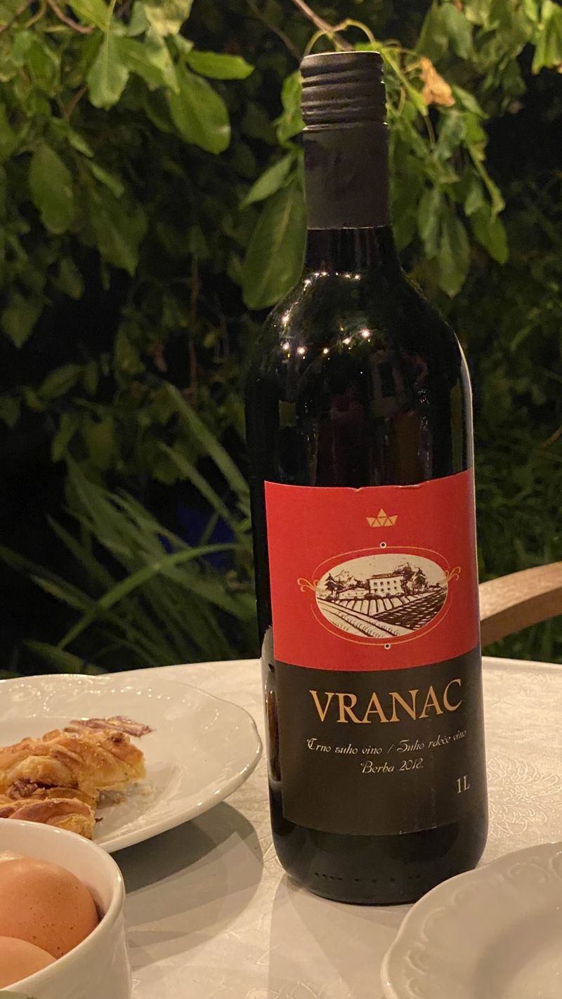 Vranac red wine – Linz